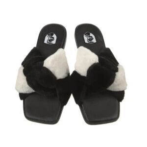 VHNY Fur Slippers size 39